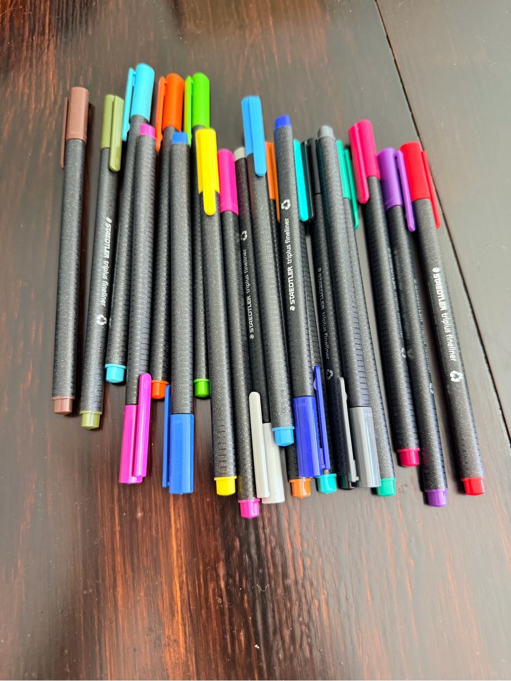 Staedtler Black Barrel Assorted Color Fine Line Drawing Pens 20 count